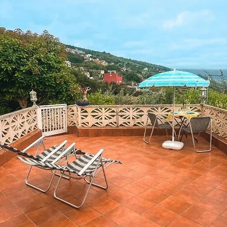 Διαμέρισμα With Huge Deck Nestled In Marvelous Gardens - Nidos *